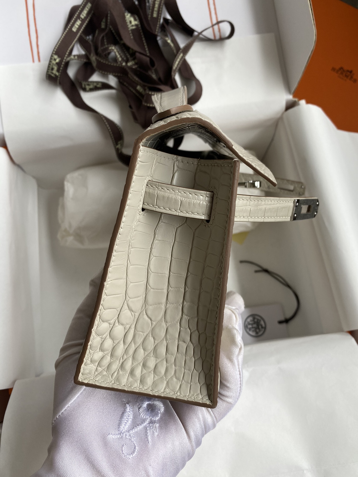 Hermes Mini Kelly Pochette 22cm Bag In Beton Matte Alligator Leather